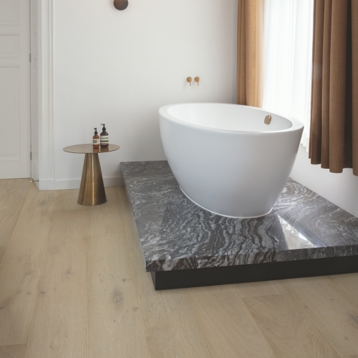 Cascada Light Storm Oak Extra Matt