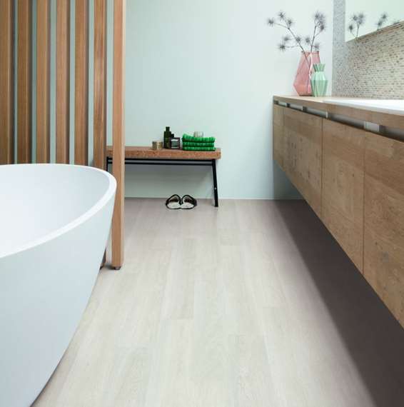 Eligna White Varnished Oak