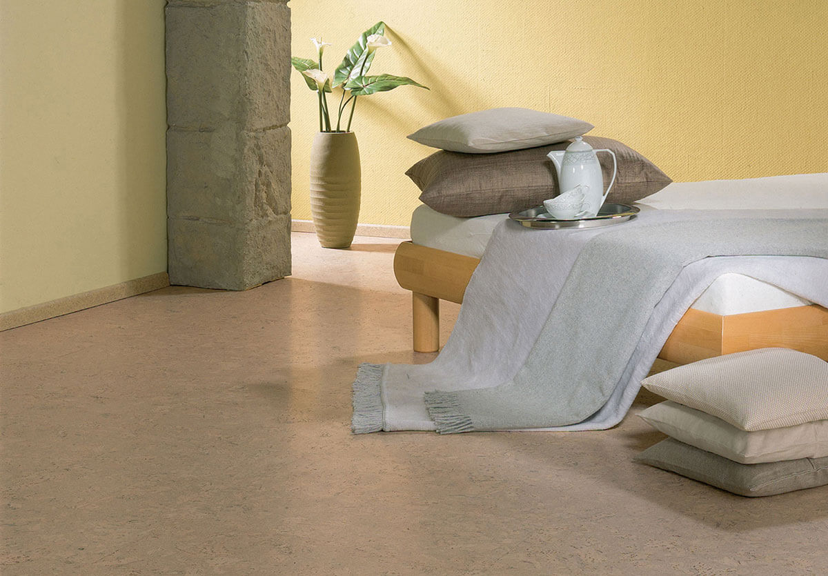 Amorim / Wicanders Cork Plank Flooring - Essence Champagne (HDF Core)