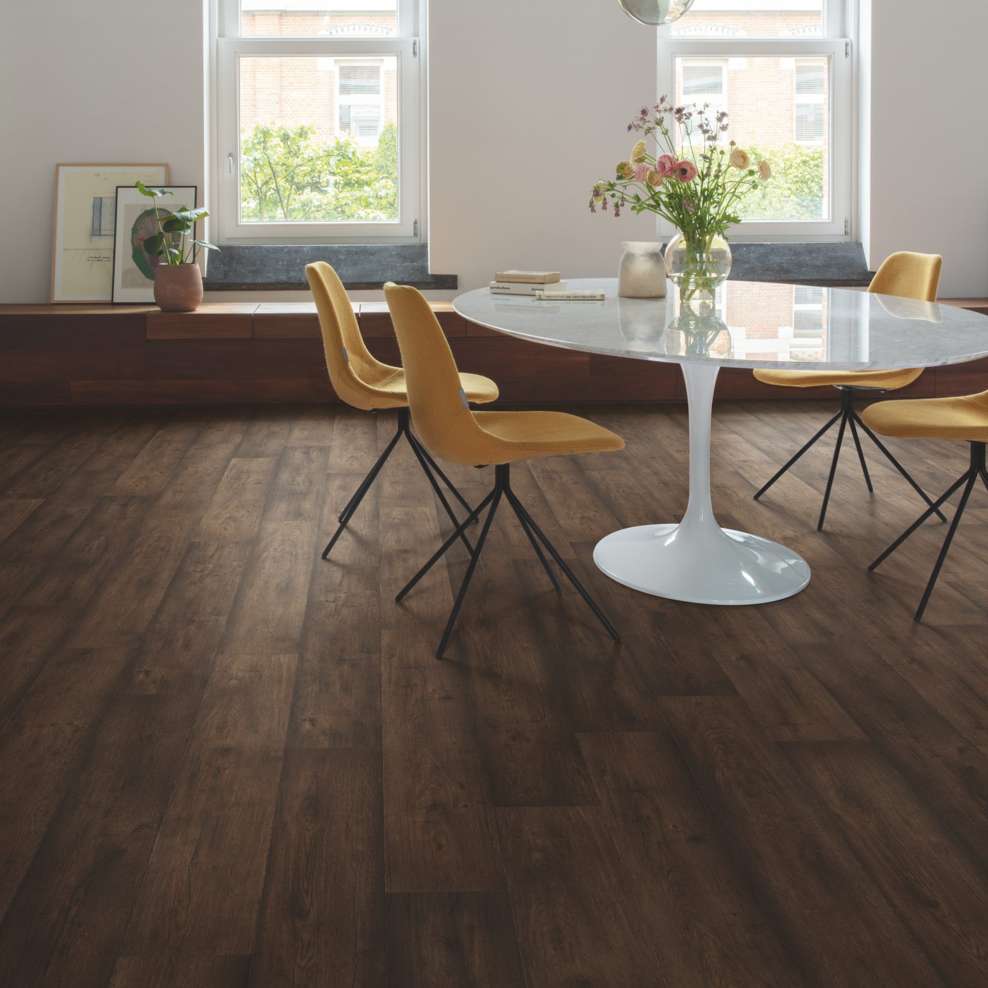 Capture Brushed Oak Light Brown